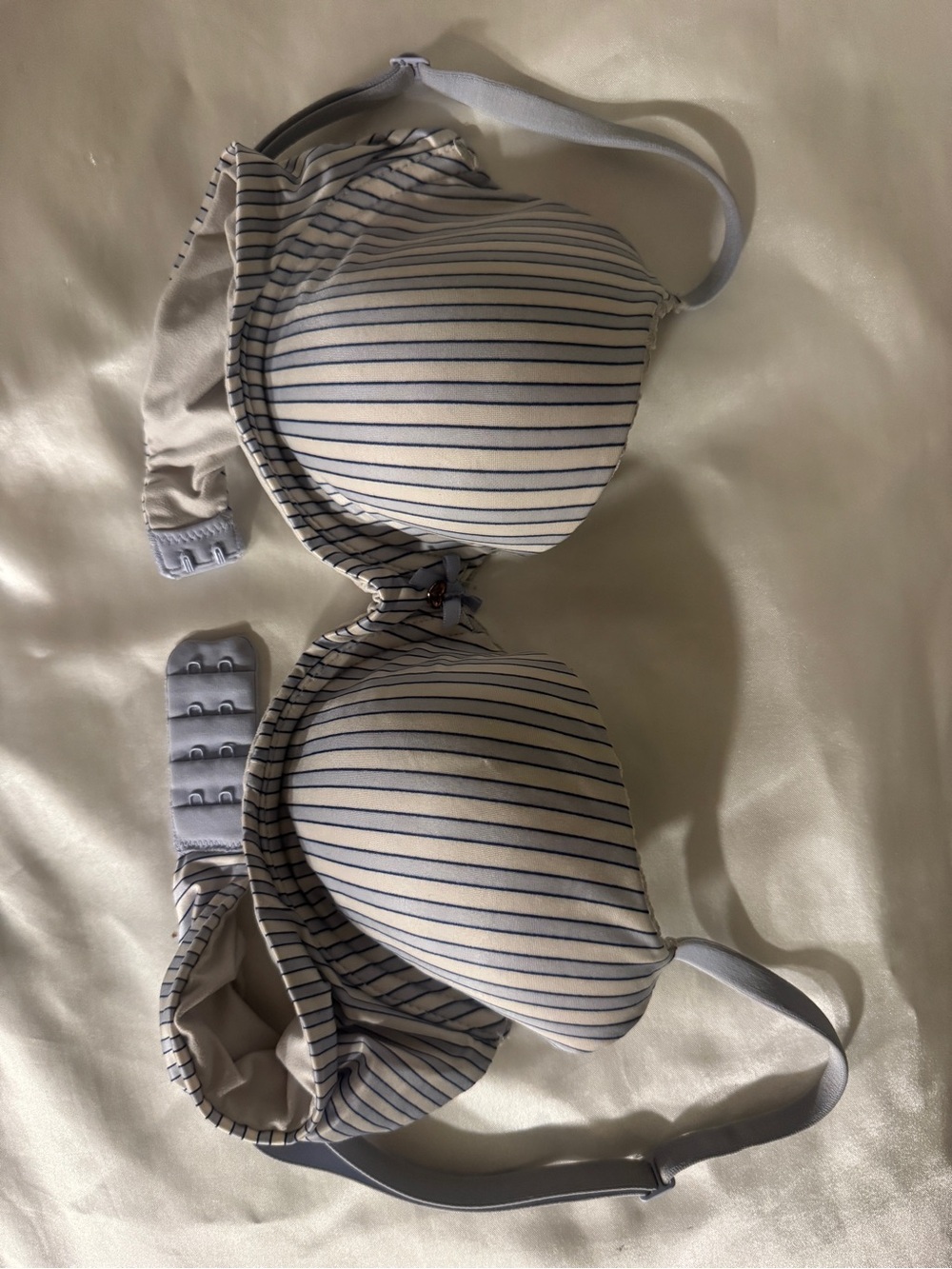 Victoria's Secret Graphic Bras x2